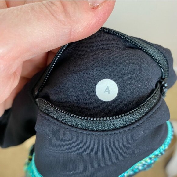 Lululemon Speed Short 2016 Seawheeze - Mo Money Bali Breeze / Black - Picture 4 of 5